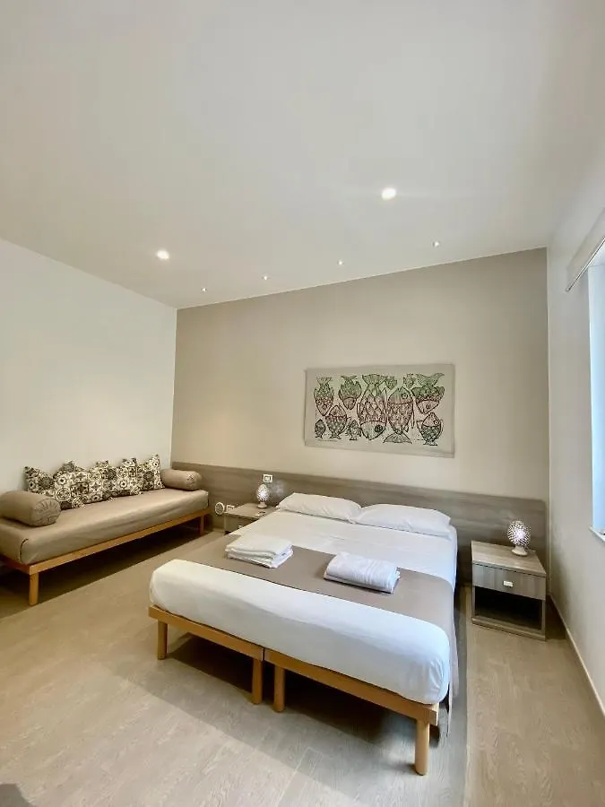 Al 136 Bed & Breakfast Capo d'Orlando 0*,